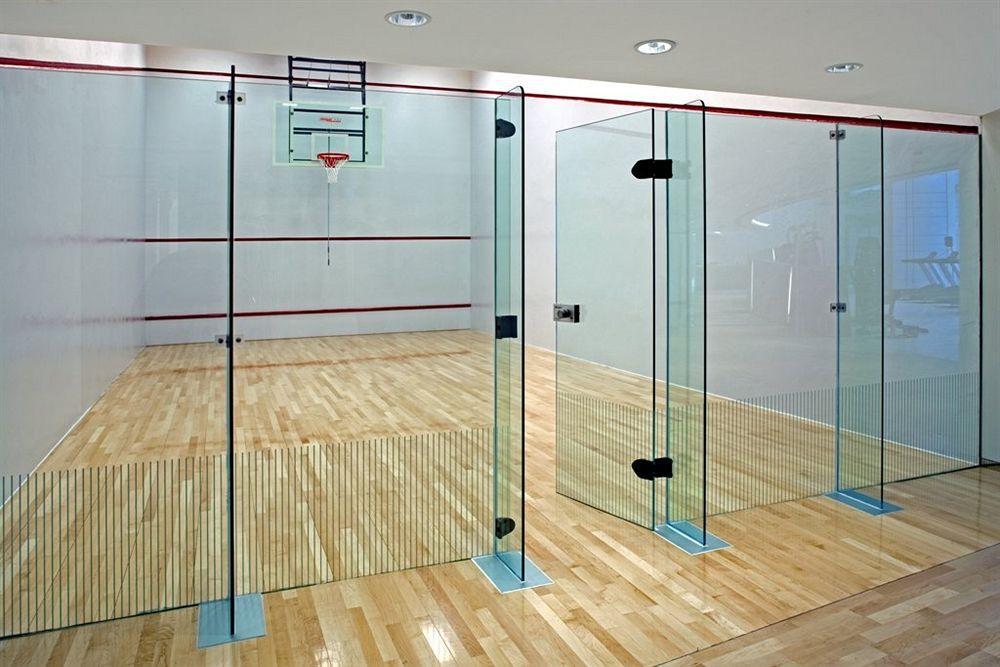 Nina Hotel Tsuen Wan West Хонконг Екстериор снимка Squash court
