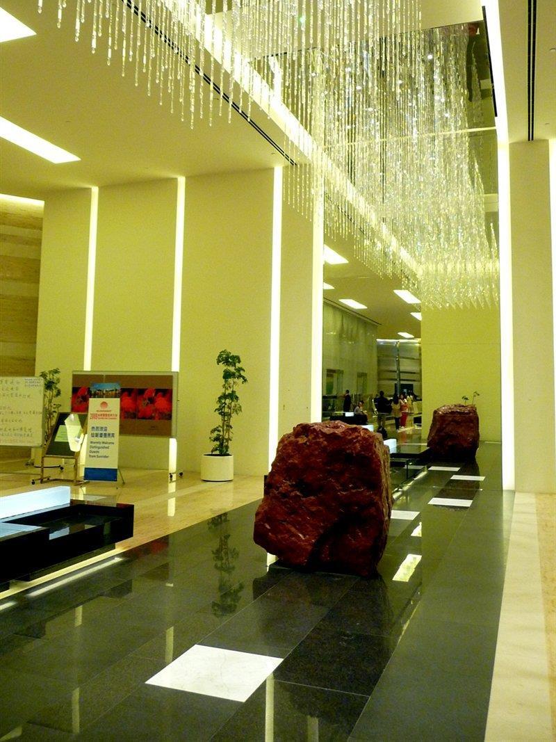 Nina Hotel Tsuen Wan West Хонконг Екстериор снимка The lobby of the hotel