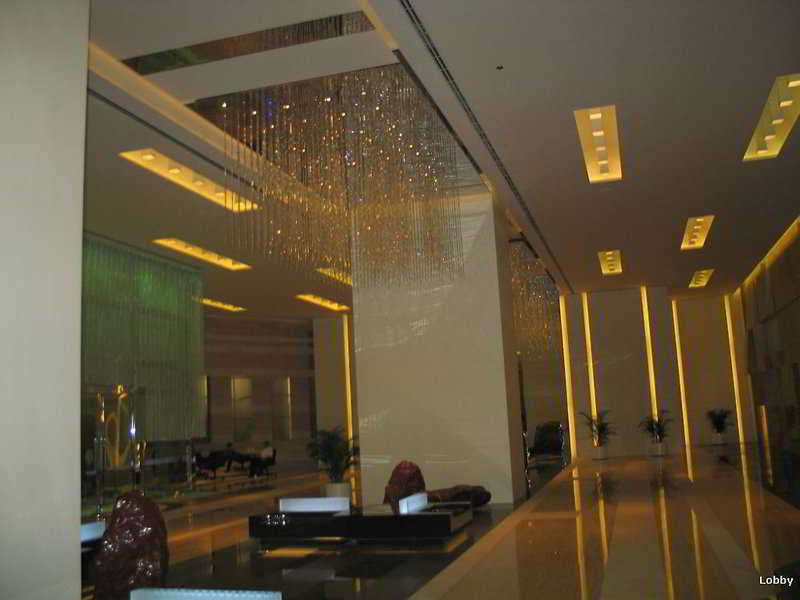Nina Hotel Tsuen Wan West Хонконг Интериор снимка The lobby of the hotel